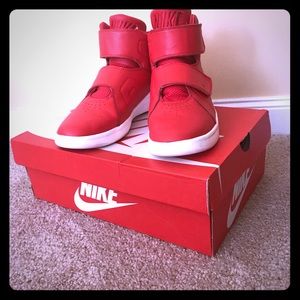 Nike Marxman University Red Kid’s Sneakers 5Y